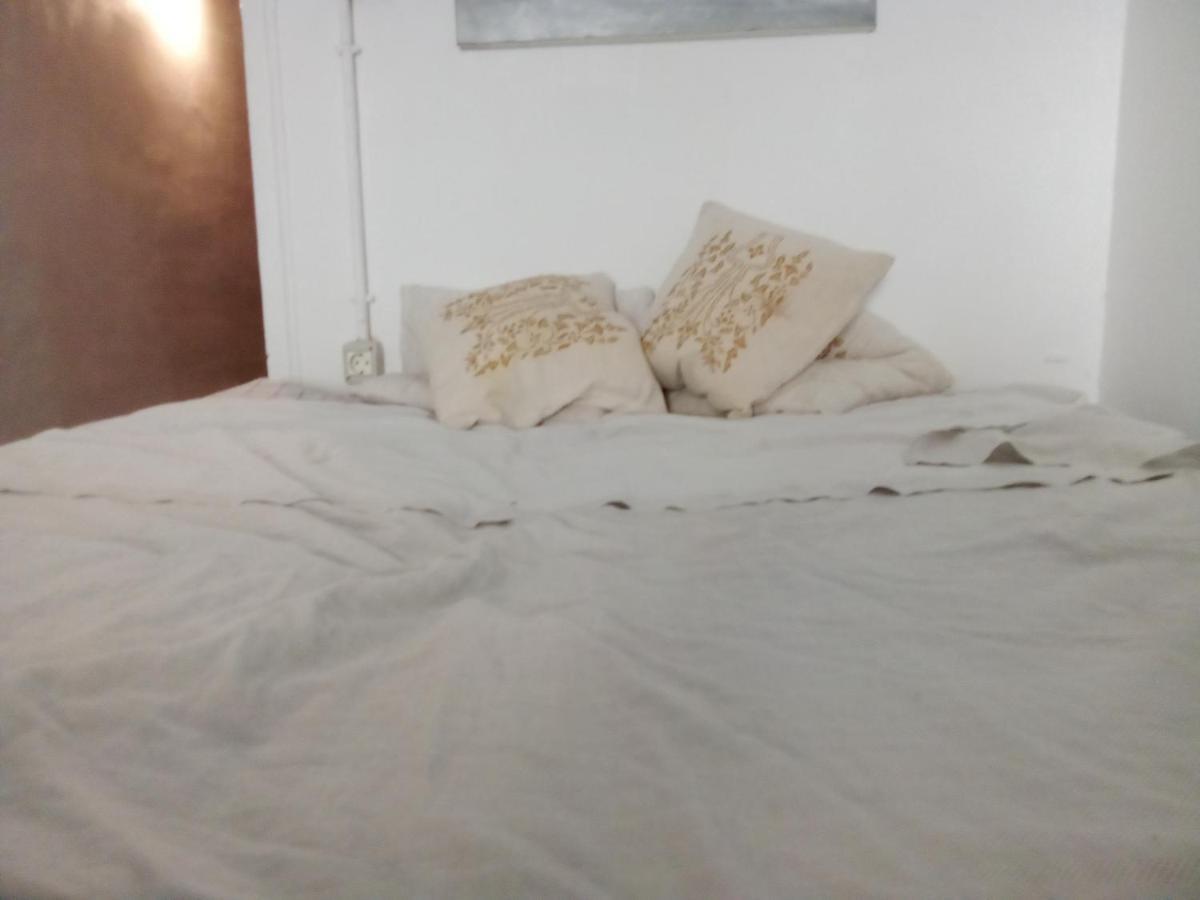 Estudio Y Plantas :) Apartament